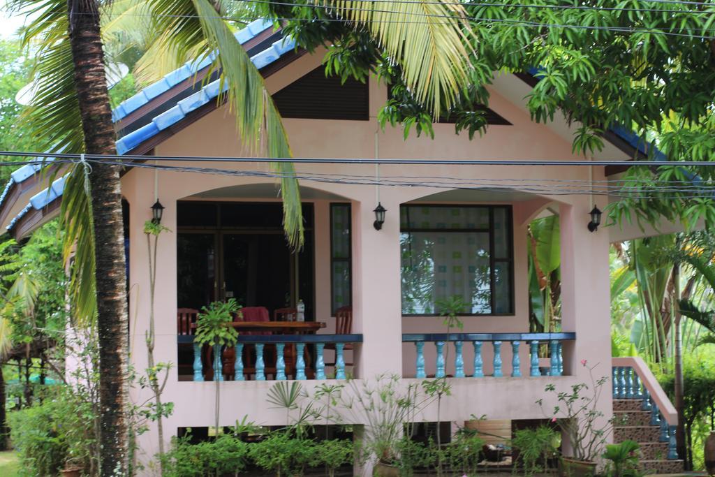 Chaiwat Resort Laem Sing Extérieur photo